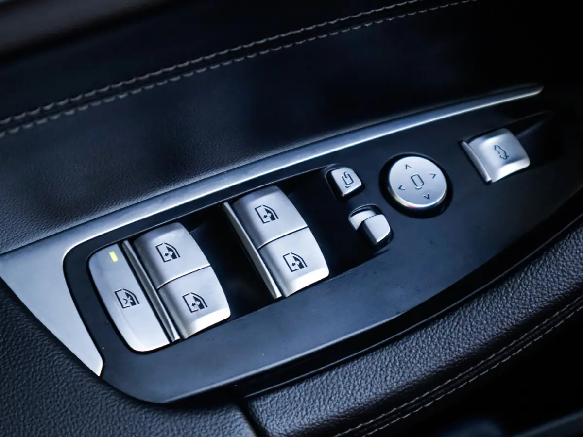 xDrive20d High Executive 2e-Eig. & Keurig-Onderh. BOVAG-Garantie.
