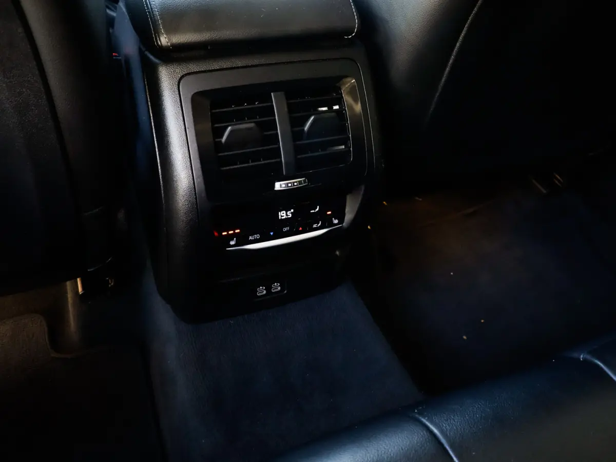 xDrive20d High Executive 2e-Eig. & Keurig-Onderh. BOVAG-Garantie.