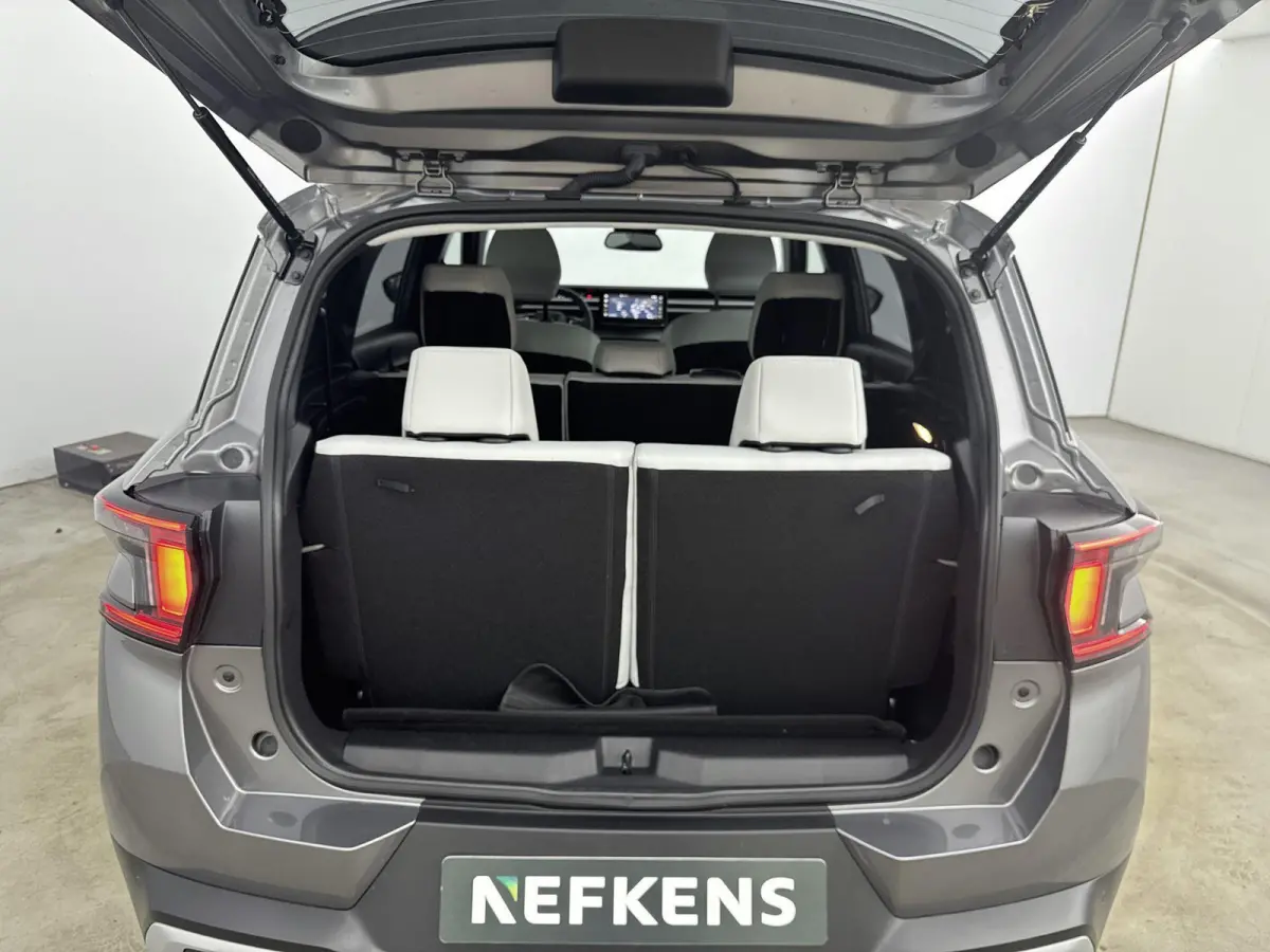 1.2 Hybrid 145pk Max 7p. | VOORRAAD DEAL | Camera | Navigatie | Lichtmetalen velgen | Comfort stoelen | Cruise control |