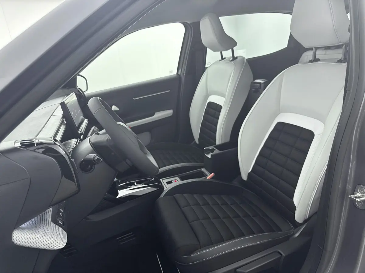 1.2 Hybrid 145pk Max 7p. | VOORRAAD DEAL | Camera | Navigatie | Lichtmetalen velgen | Comfort stoelen | Cruise control |