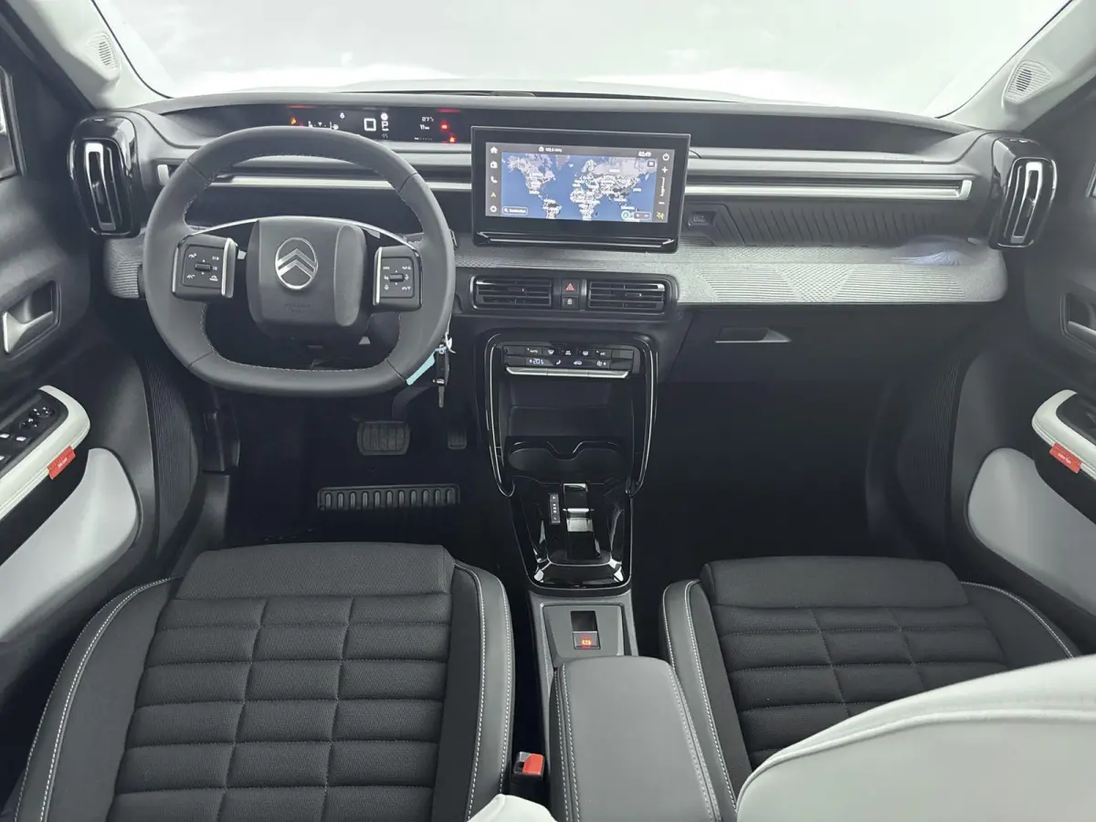 1.2 Hybrid 145pk Max 7p. | VOORRAAD DEAL | Camera | Navigatie | Lichtmetalen velgen | Comfort stoelen | Cruise control |