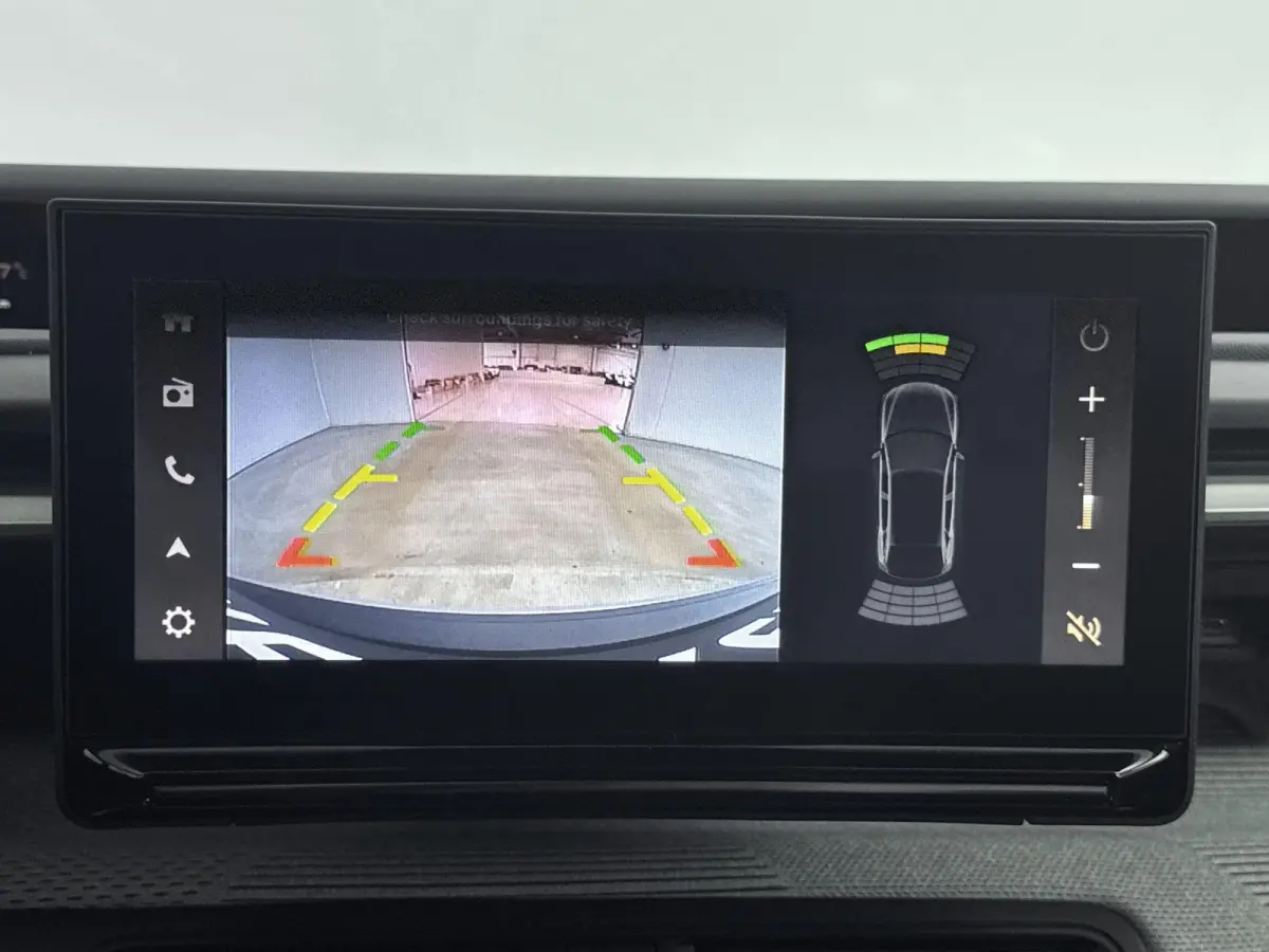 1.2 Hybrid 145pk Max 7p. | VOORRAAD DEAL | Camera | Navigatie | Lichtmetalen velgen | Comfort stoelen | Cruise control |