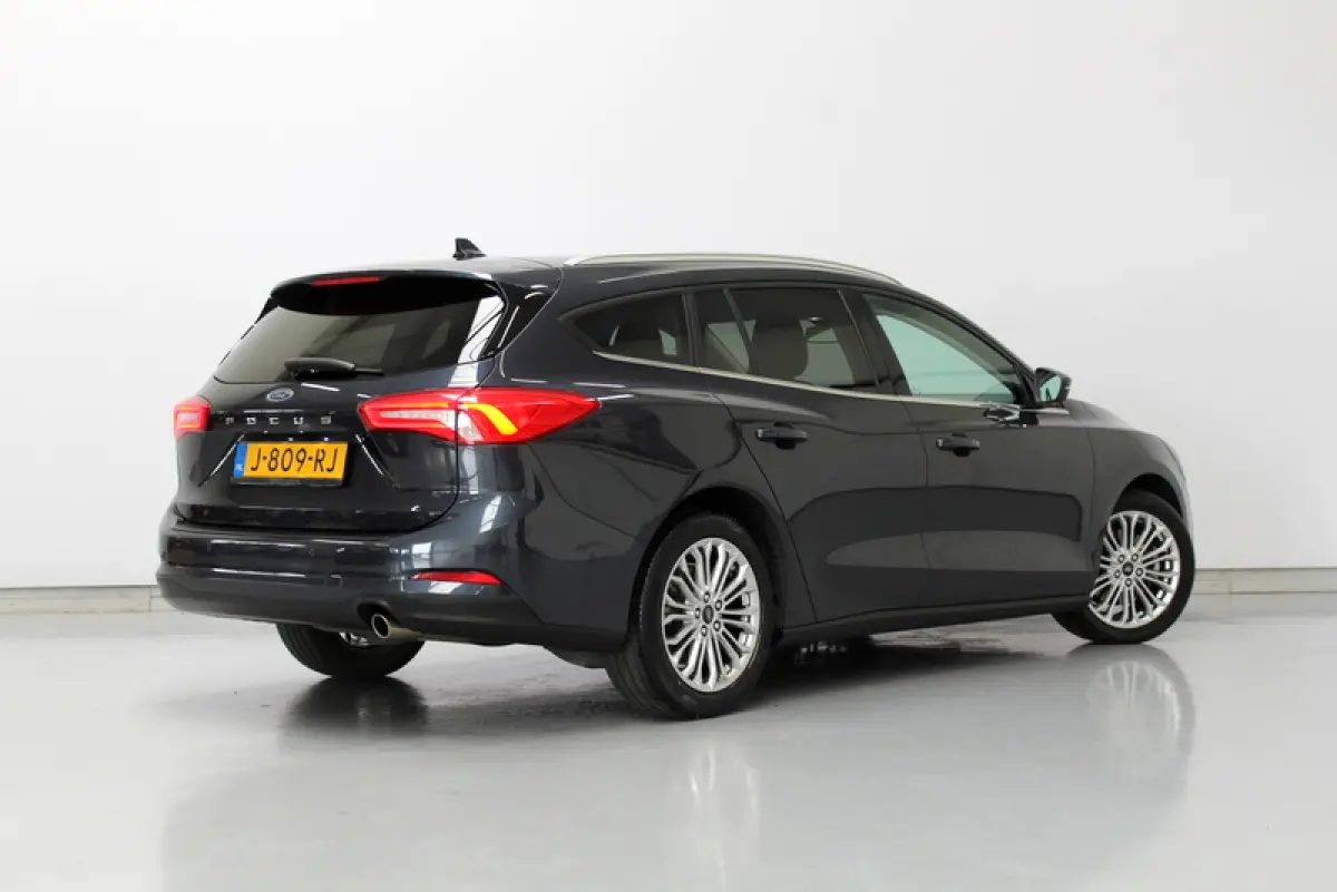 1.0 EcoBoost Titanium Business 126PK, RIJKLAAR | STUUR/STOEL/RUITVERWARMING | NAVIGATIE | CRUISE CONTROLE