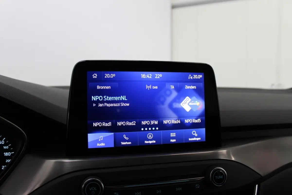 1.0 EcoBoost Titanium Business 126PK, RIJKLAAR | STUUR/STOEL/RUITVERWARMING | NAVIGATIE | CRUISE CONTROLE