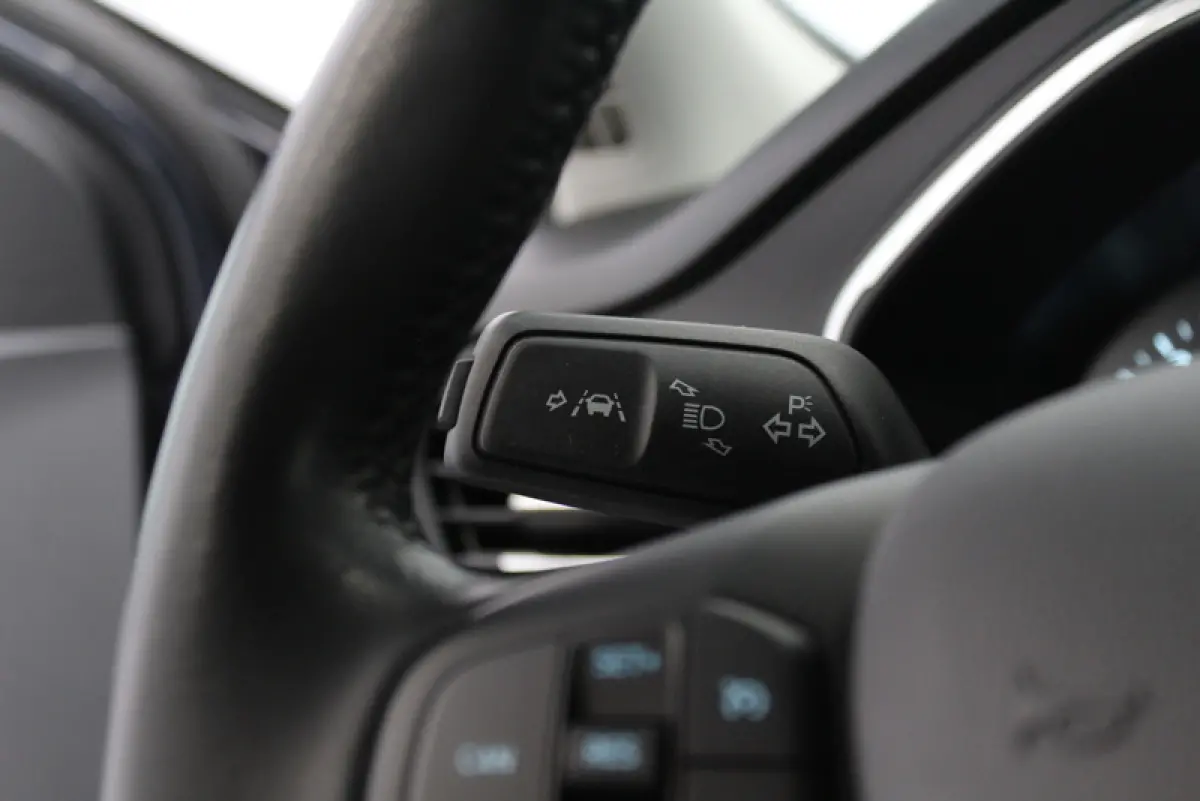 1.0 EcoBoost Titanium Business 126PK, RIJKLAAR | STUUR/STOEL/RUITVERWARMING | NAVIGATIE | CRUISE CONTROLE