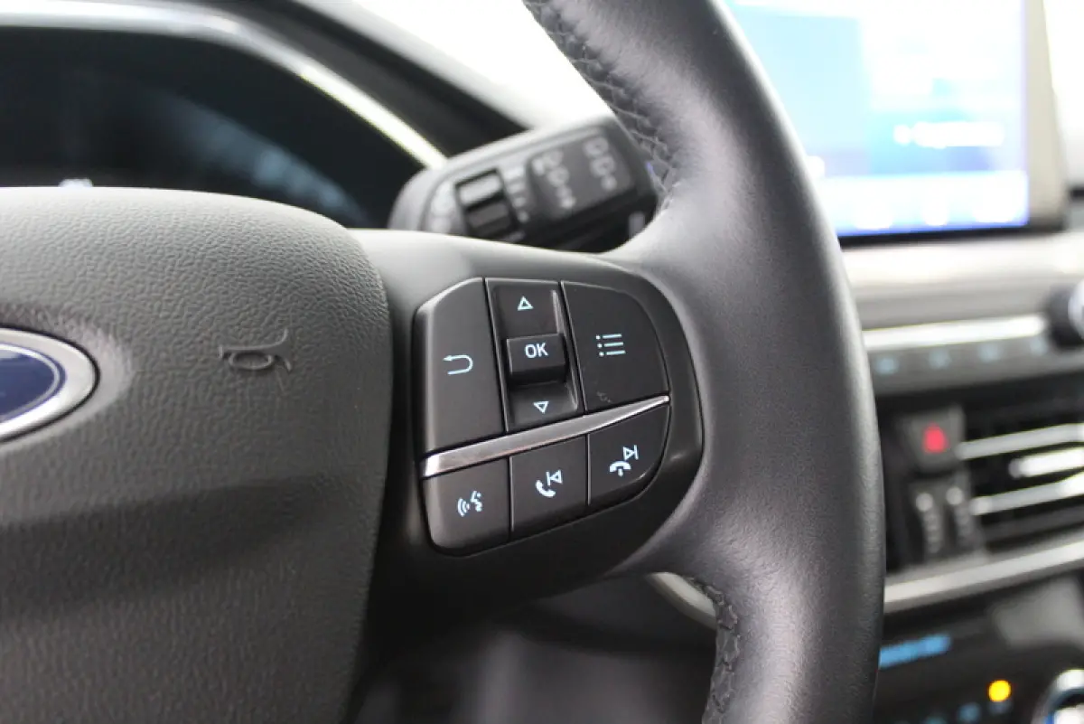 1.0 EcoBoost Titanium Business 126PK, RIJKLAAR | STUUR/STOEL/RUITVERWARMING | NAVIGATIE | CRUISE CONTROLE