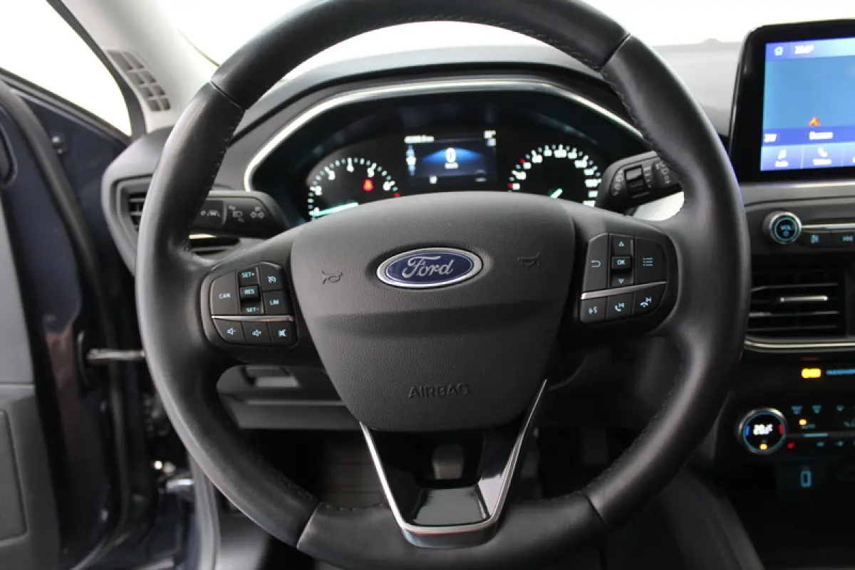 1.0 EcoBoost Titanium Business 126PK, RIJKLAAR | STUUR/STOEL/RUITVERWARMING | NAVIGATIE | CRUISE CONTROLE