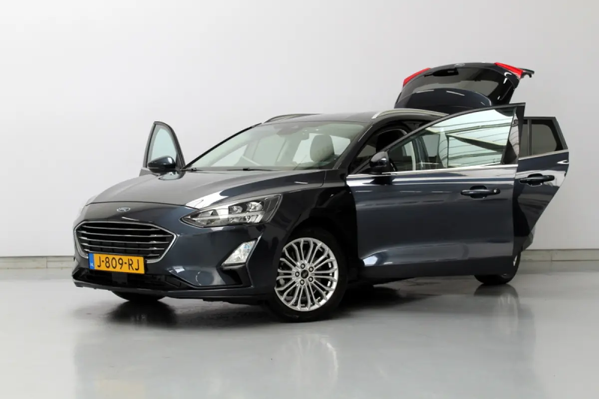 1.0 EcoBoost Titanium Business 126PK, RIJKLAAR | STUUR/STOEL/RUITVERWARMING | NAVIGATIE | CRUISE CONTROLE