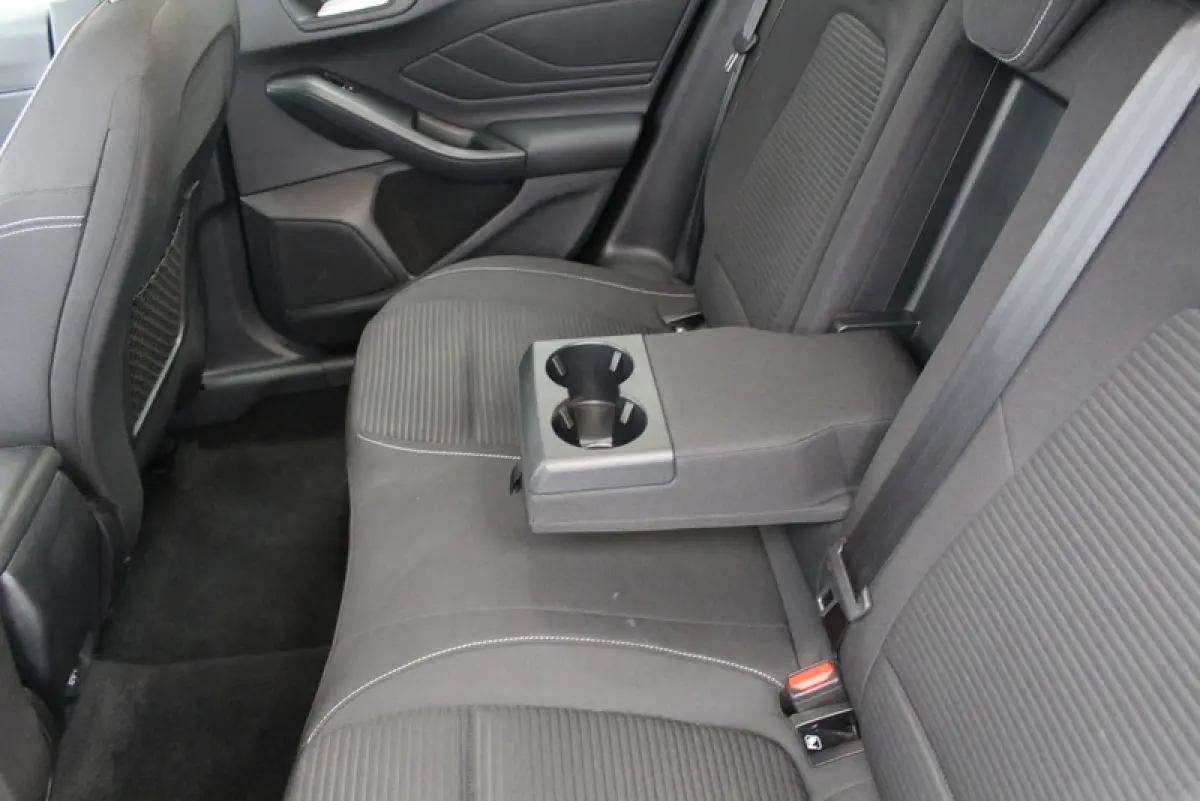 1.0 EcoBoost Titanium Business 126PK, RIJKLAAR | STUUR/STOEL/RUITVERWARMING | NAVIGATIE | CRUISE CONTROLE