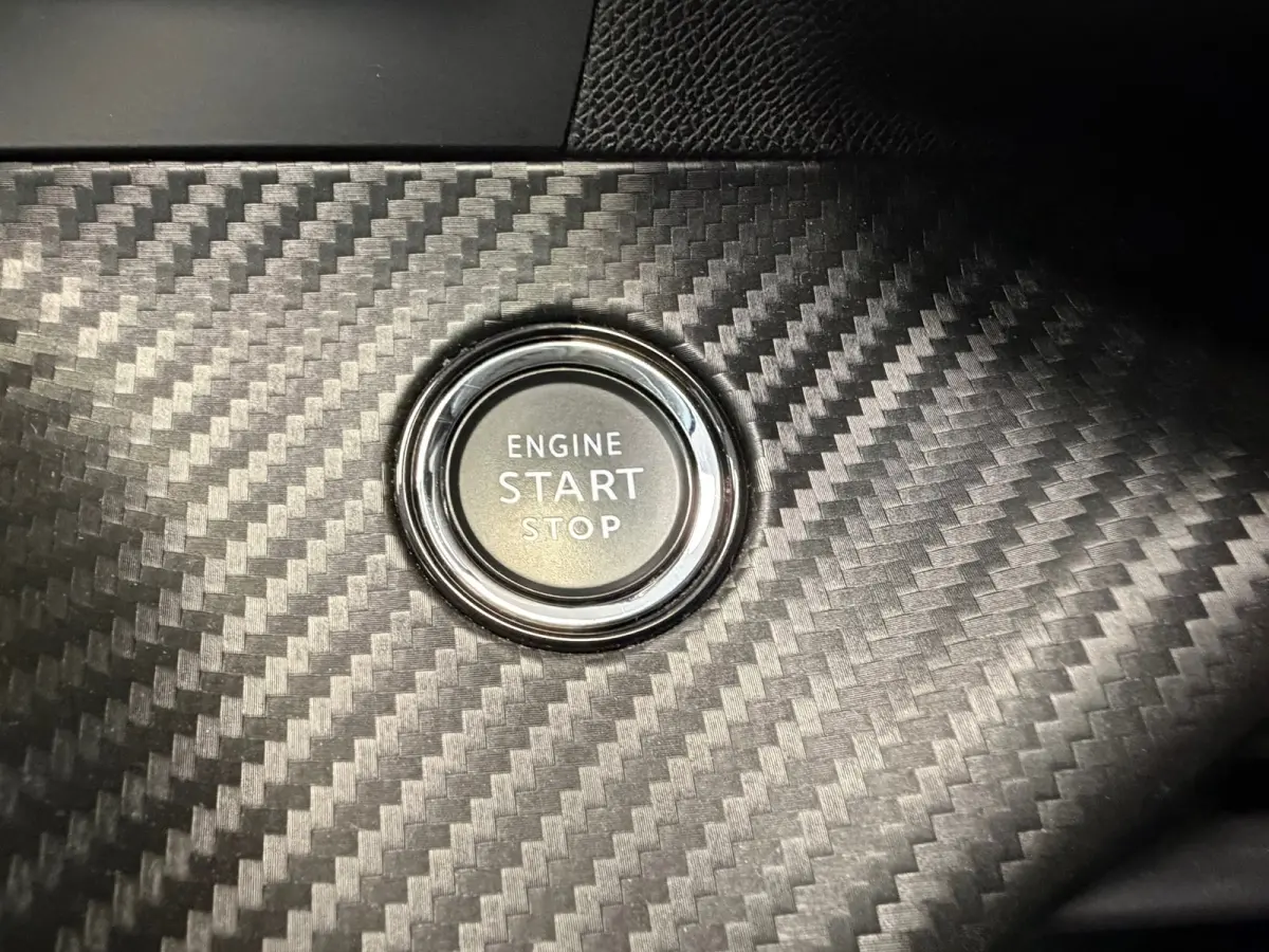 EV Active Pack 50 kWh | CLIMA | NAVI | CAR PLAY |