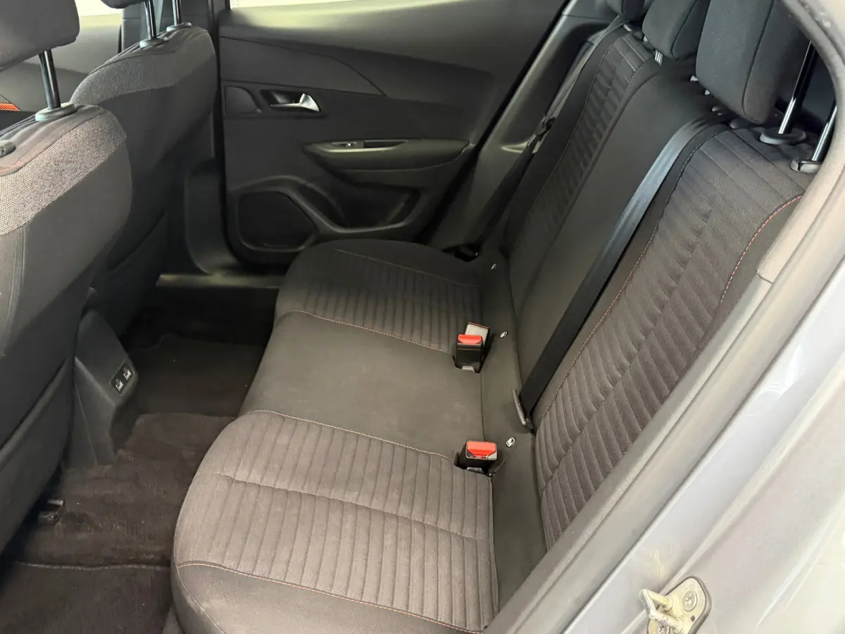EV Active Pack 50 kWh | CLIMA | NAVI | CAR PLAY |