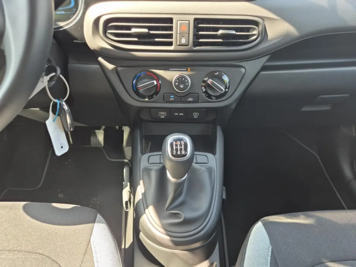 1.0 Comfort Smart 5-zits | Airco | Cruise Control | Camera | Navigatie | Bluetooth | LM Velgen |