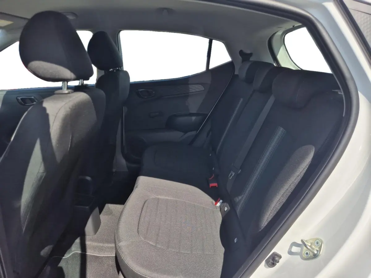 1.0 Comfort Smart 5-zits | Airco | Cruise Control | Camera | Navigatie | Bluetooth | LM Velgen |