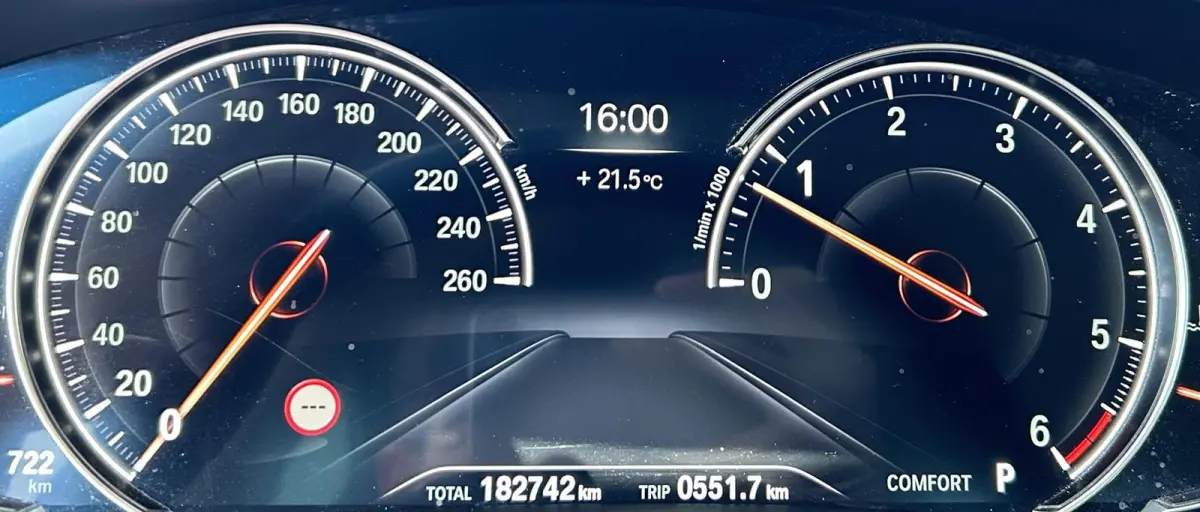 530d High Executive 265PK | AUTOMAAT | PANO | Achteruitrijcamera | Leder | Memory | Head Up Display | Virtual | 19 Inch | 2 Sleutels | APK tot 31-05-2027 |