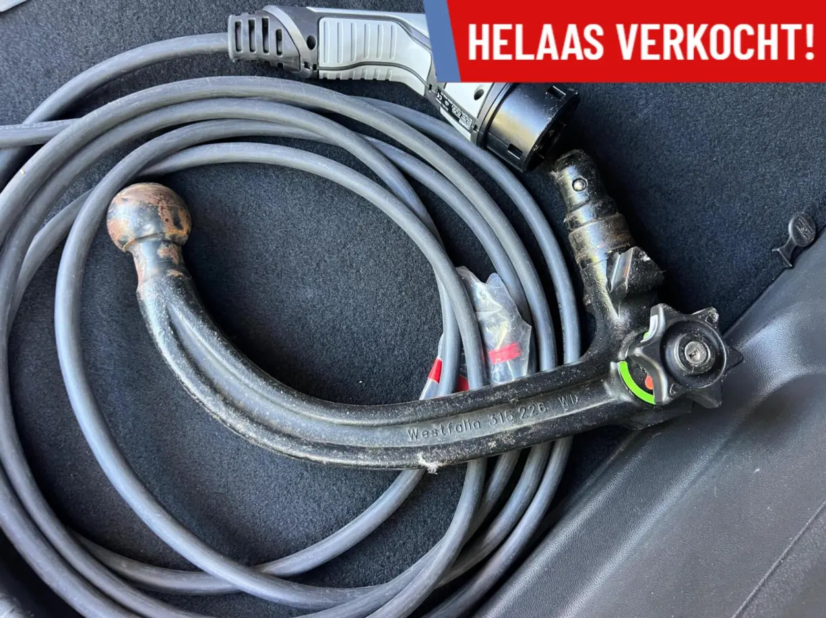 PHEV Ultimate l Vol!! l Leer l Trekhaak