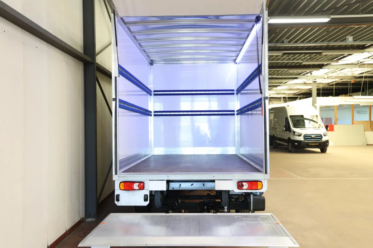 2.3 dCi 145pk Bakwagen laadklep 1000 kg LAADVERMOG