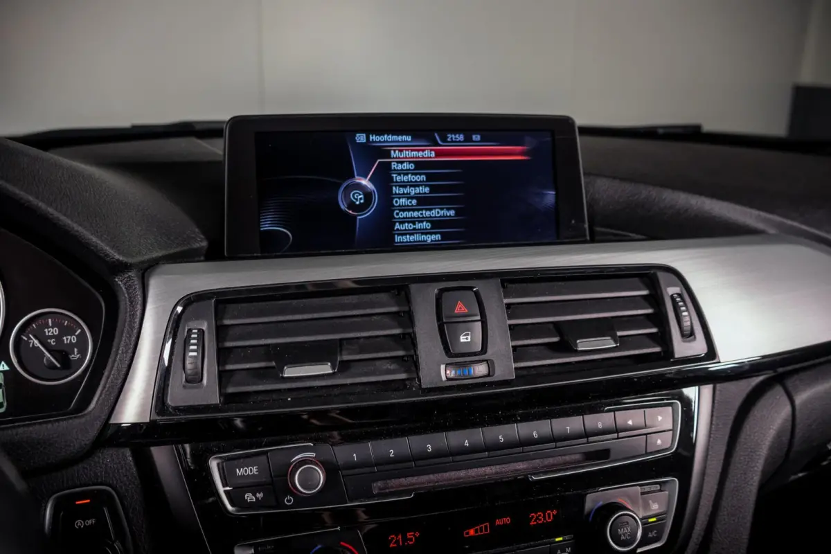 420i 3X M-Sport|Flippers|Dealeronderhouden|Leder|Xenon