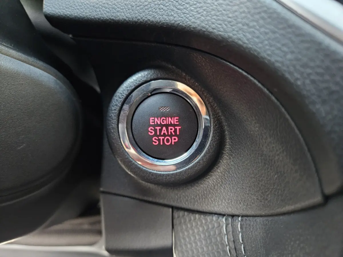 2.0 AWD Comfort Benzine/Grijs Kenteken! Trekhaak! Mooie/Nette Auto! Carplay! NAP! Uniek!
