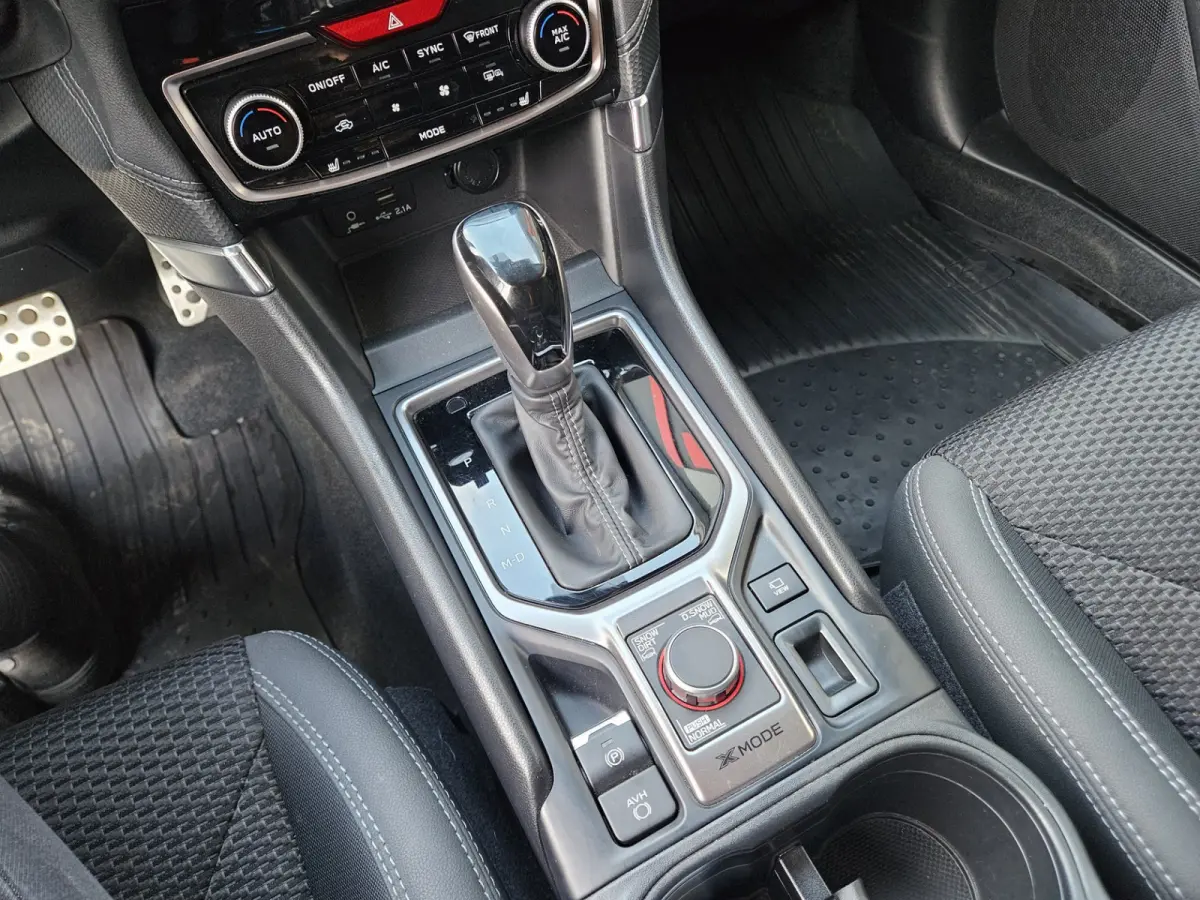 2.0 AWD Comfort Benzine/Grijs Kenteken! Trekhaak! Mooie/Nette Auto! Carplay! NAP! Uniek!