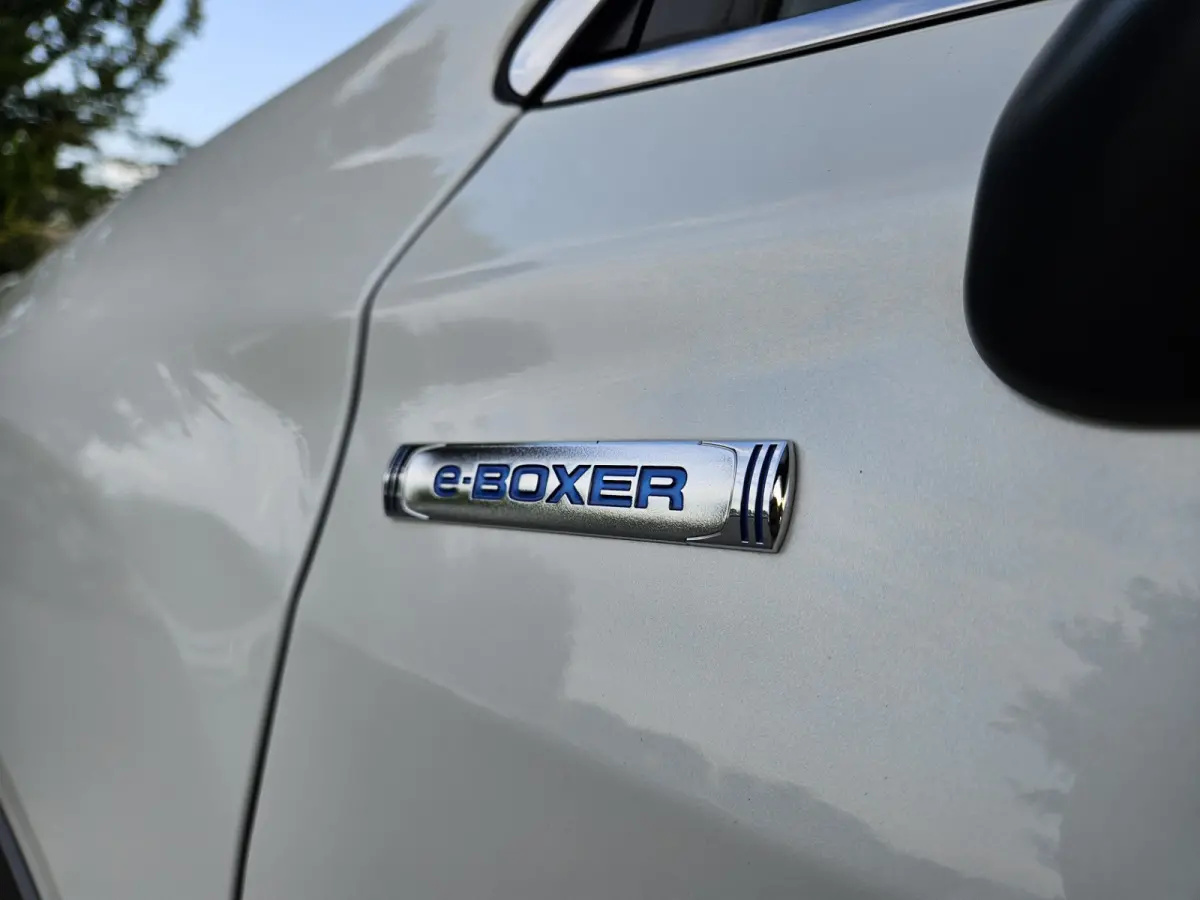 2.0 AWD Comfort Benzine/Grijs Kenteken! Trekhaak! Mooie/Nette Auto! Carplay! NAP! Uniek!