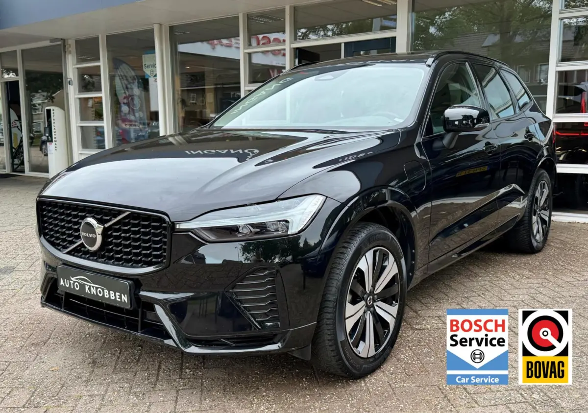2.0 T6 Plug-in hybrid AWD Plus Dark, Leer, Pano..
