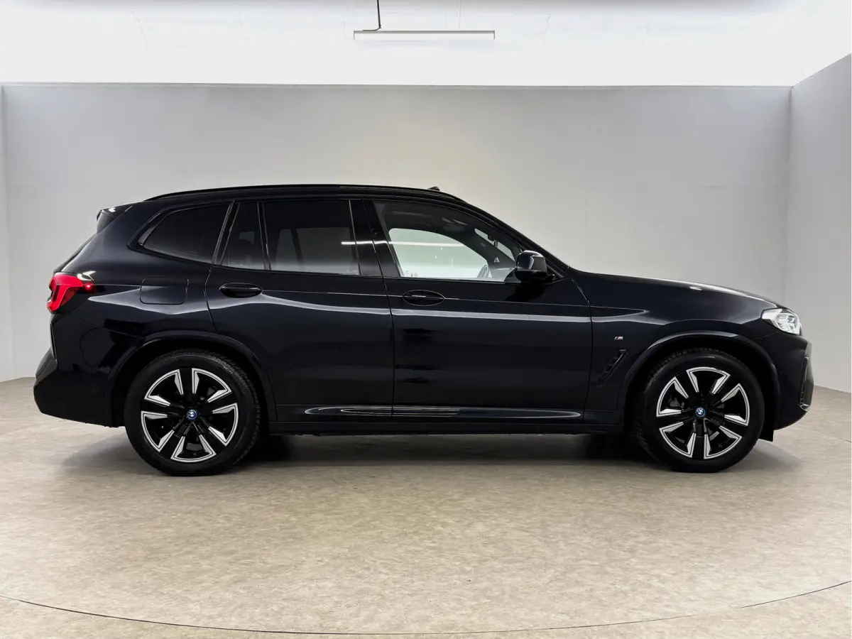 Executive 80 kWh M-Sport | Snelladen | SOH 93% | Pano | Memory | Sfeer | Virtual | Camera | Sfeer | Carplay | Trekhaak