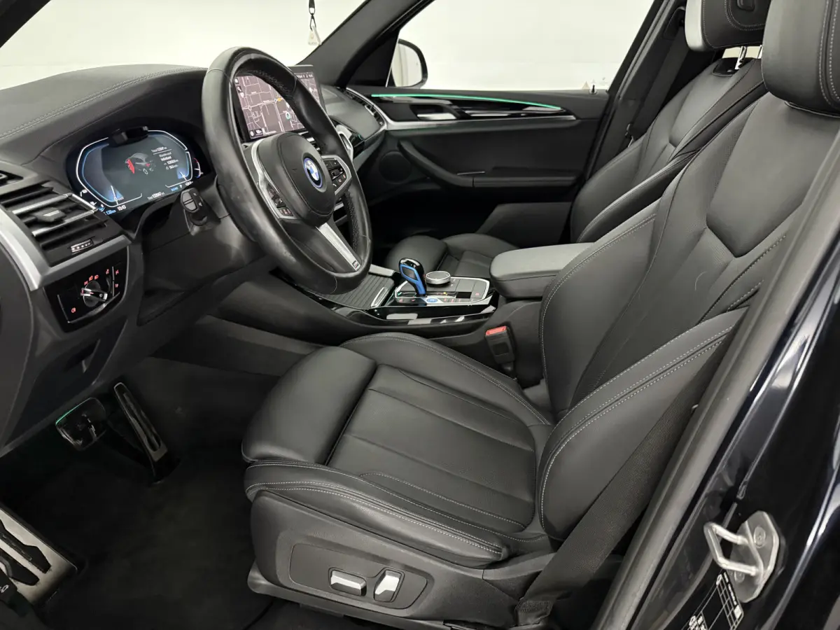 Executive 80 kWh M-Sport | Snelladen | SOH 93% | Pano | Memory | Sfeer | Virtual | Camera | Sfeer | Carplay | Trekhaak