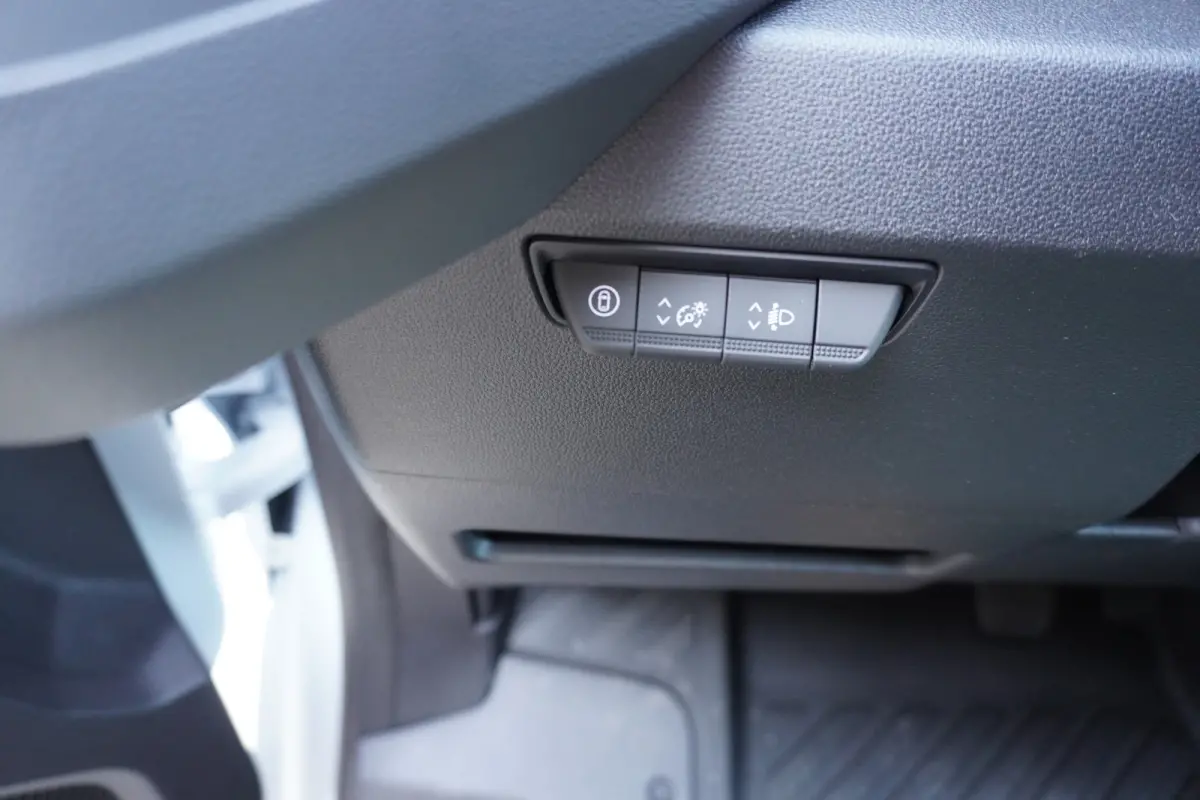 T35 L2H2 Advance long range 87 kWh 143PK Automaat nr.V063 | climate | Cruise | Camera | Trekhaak | Betimmering