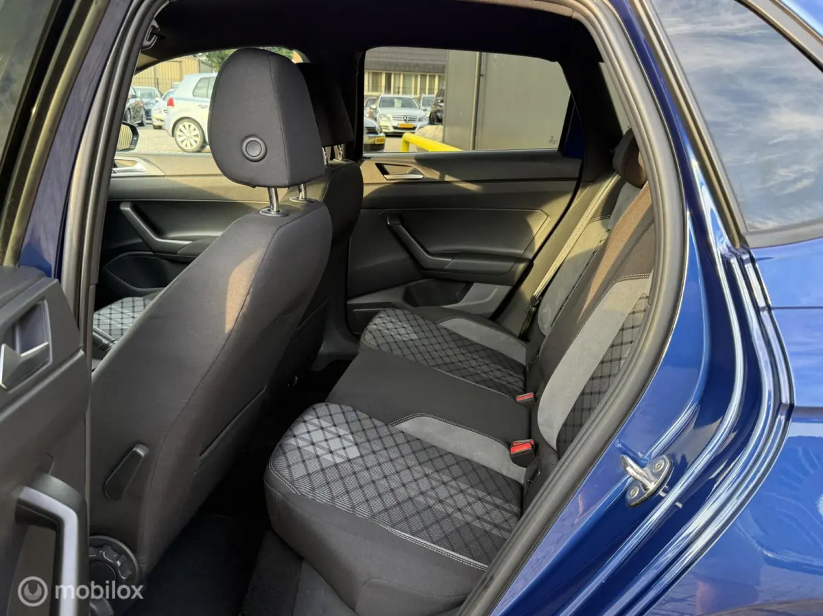 1.0 TSI R-Line ACC | CARPLAY | PDC |