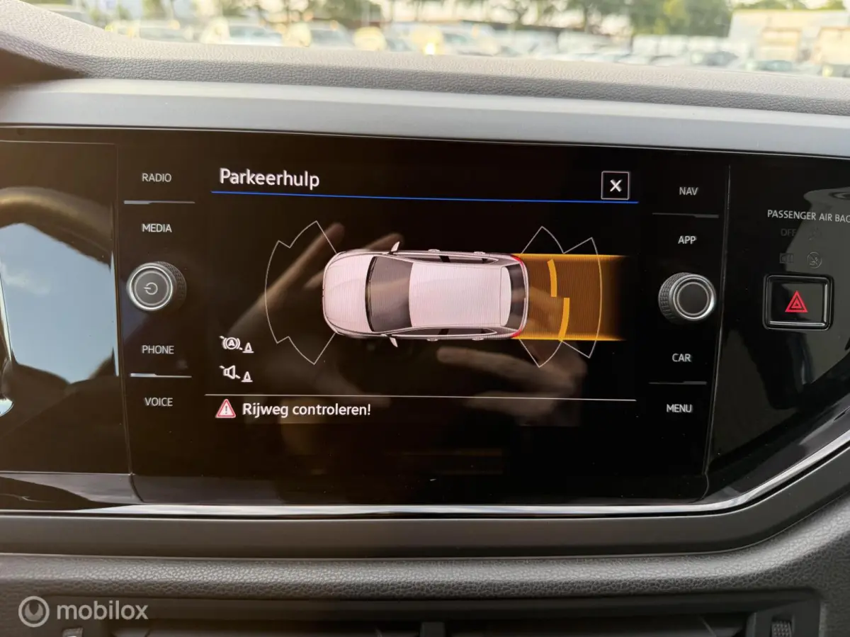 1.0 TSI R-Line ACC | CARPLAY | PDC |