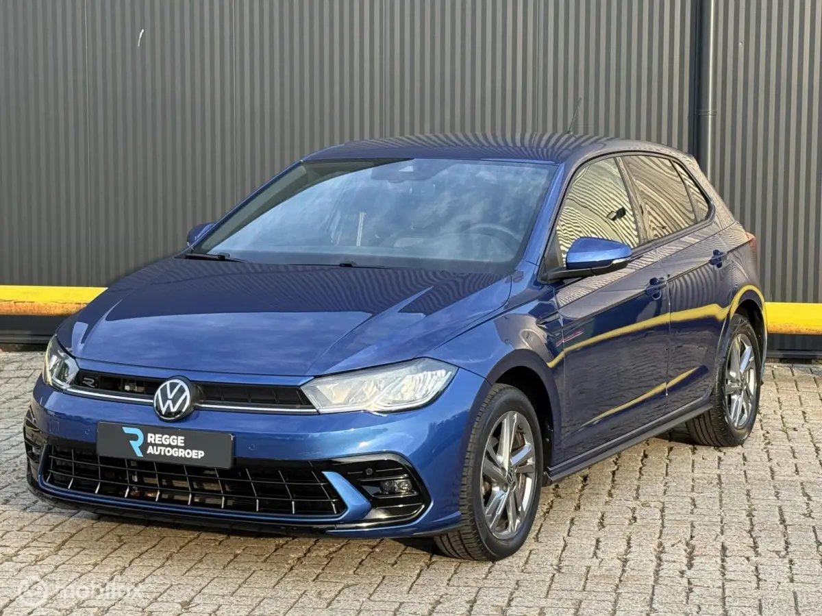 1.0 TSI R-Line ACC | CARPLAY | PDC |