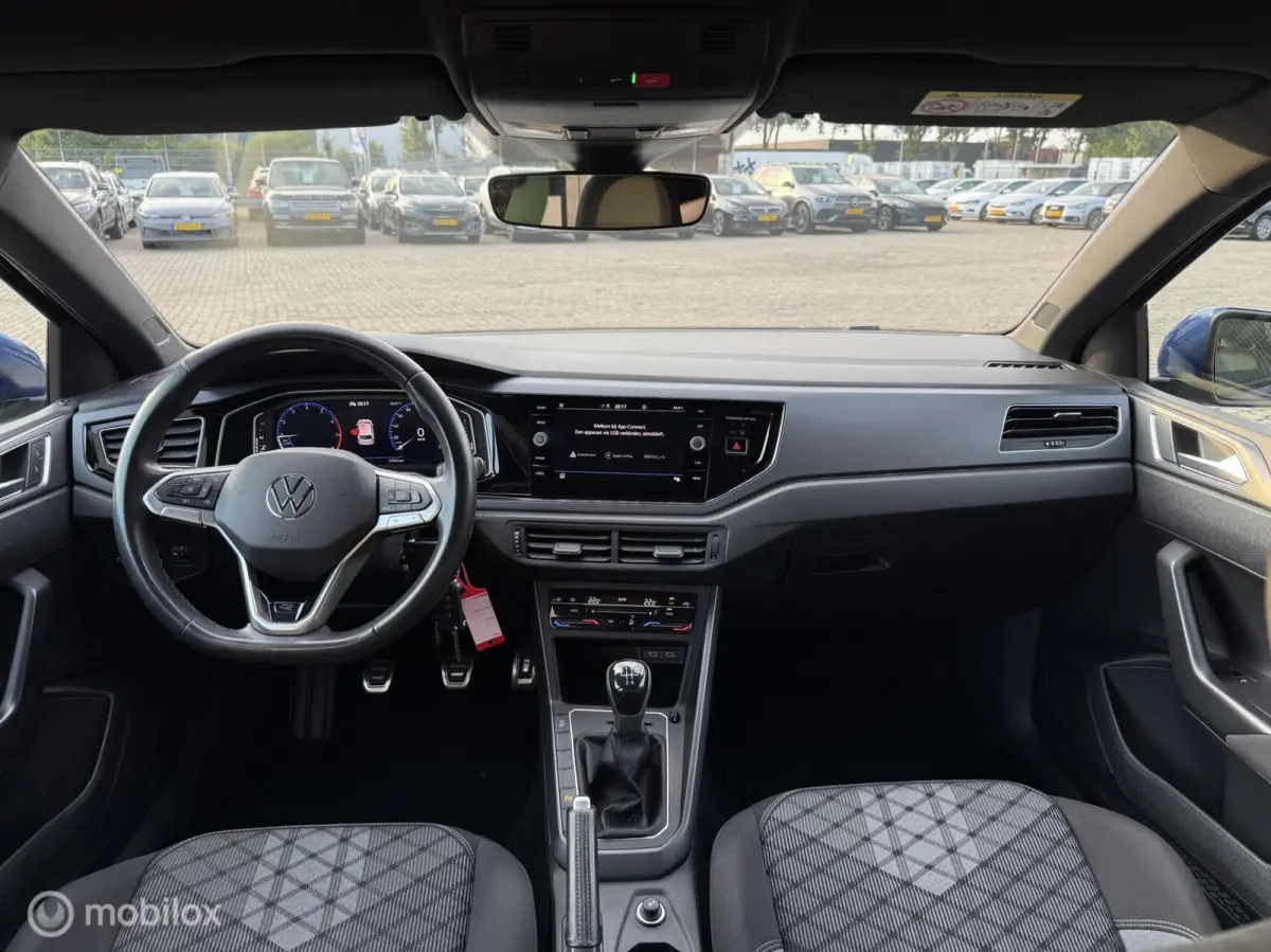 1.0 TSI R-Line ACC | CARPLAY | PDC |