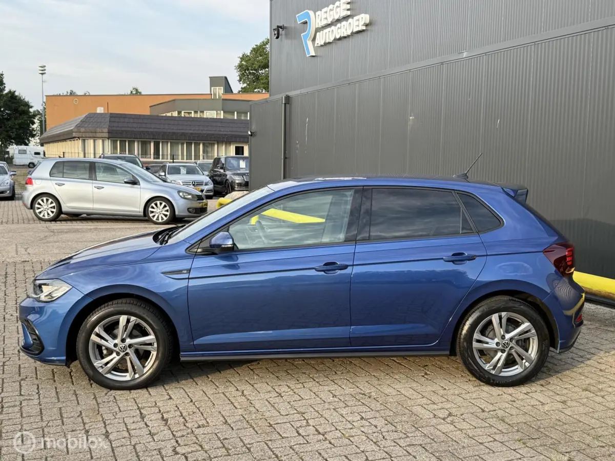 1.0 TSI R-Line ACC | CARPLAY | PDC |