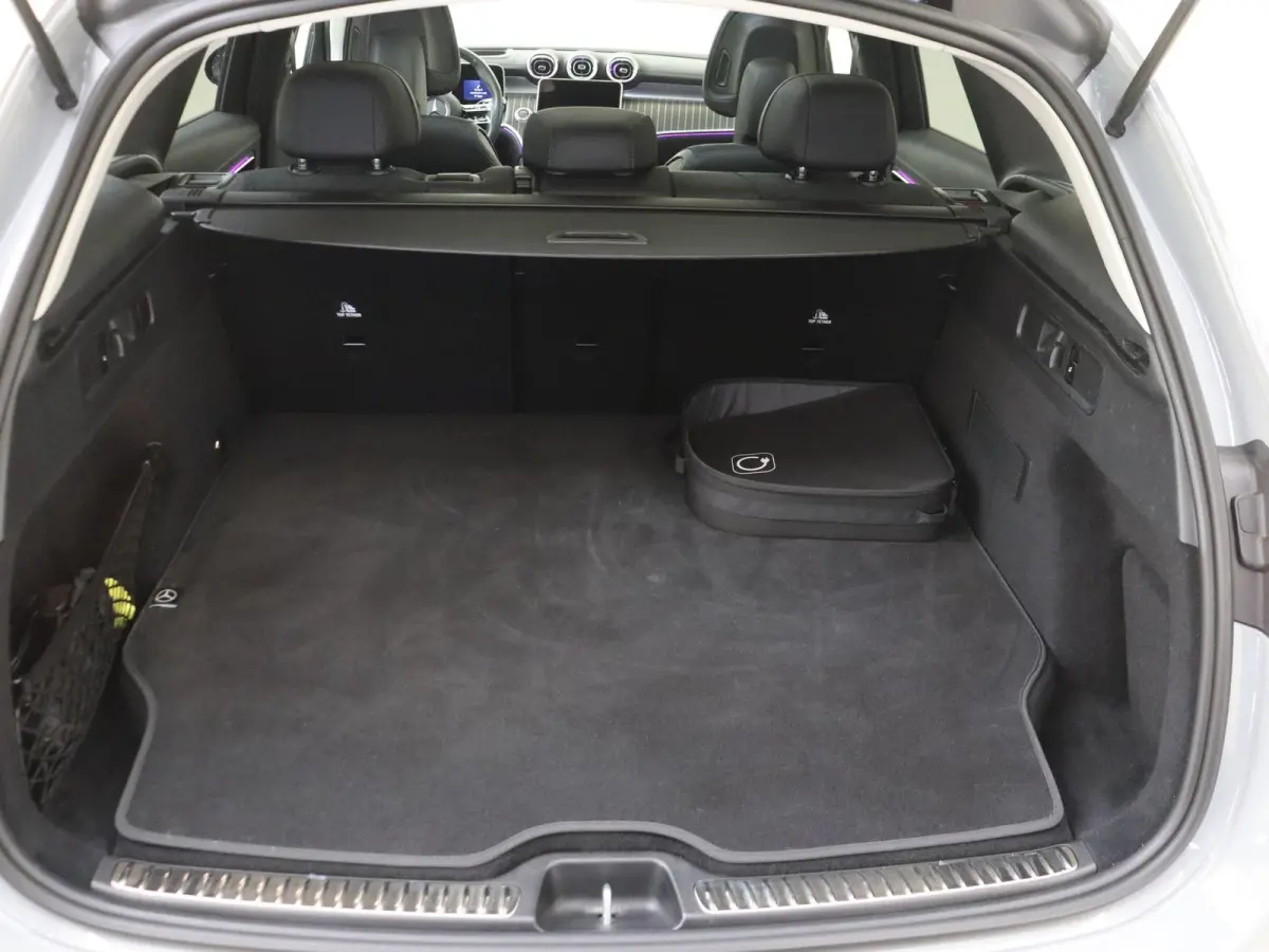 400e 4MATIC AMG Line / Premium Plus / Burmester/ Winterpakket / Night / Trekhaak / 20 inch