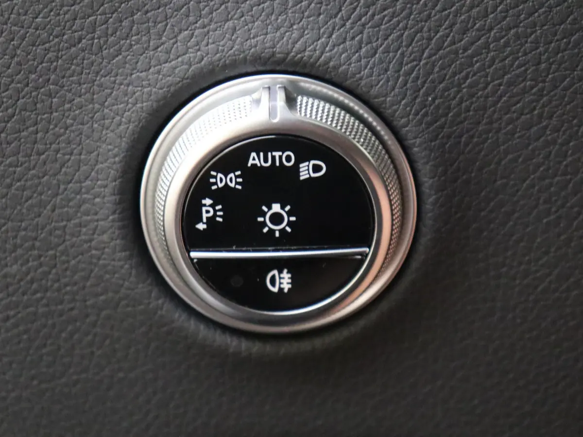 400e 4MATIC AMG Line / Premium Plus / Burmester/ Winterpakket / Night / Trekhaak / 20 inch