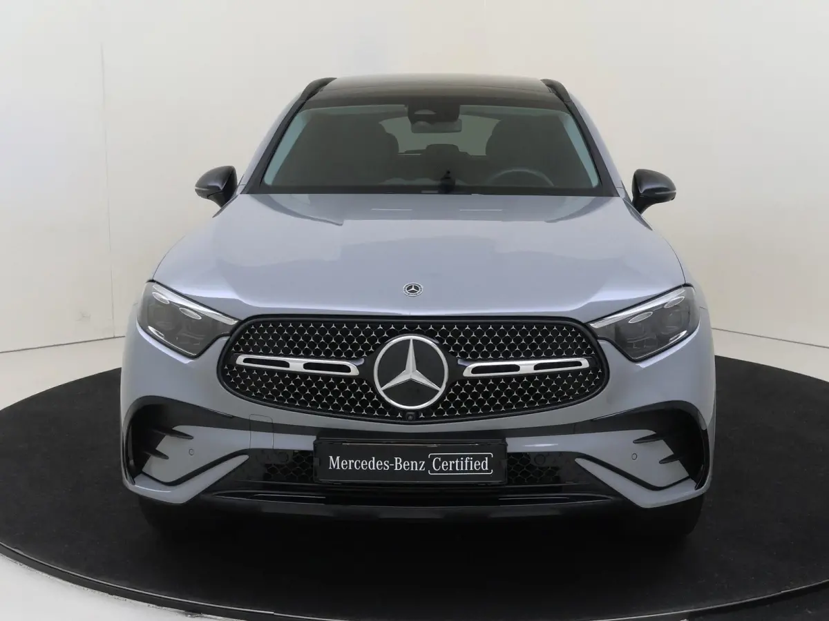 400e 4MATIC AMG Line / Premium Plus / Burmester/ Winterpakket / Night / Trekhaak / 20 inch