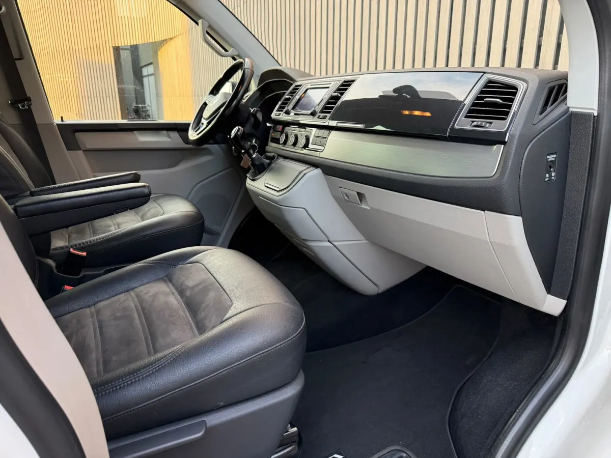 2.0 TDI L2 Highline /Dubbele cabine /Led /Navigatie