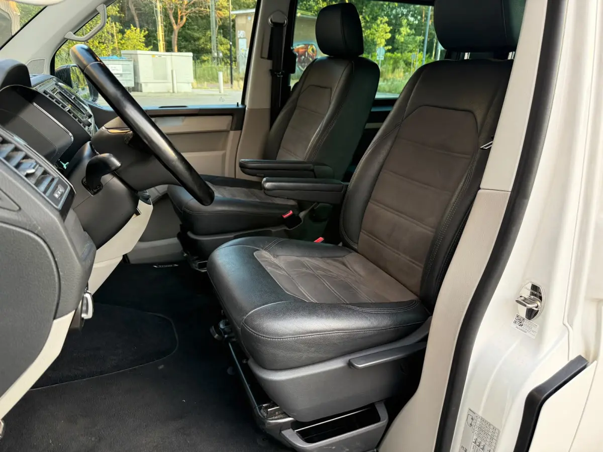 2.0 TDI L2 Highline /Dubbele cabine /Led /Navigatie