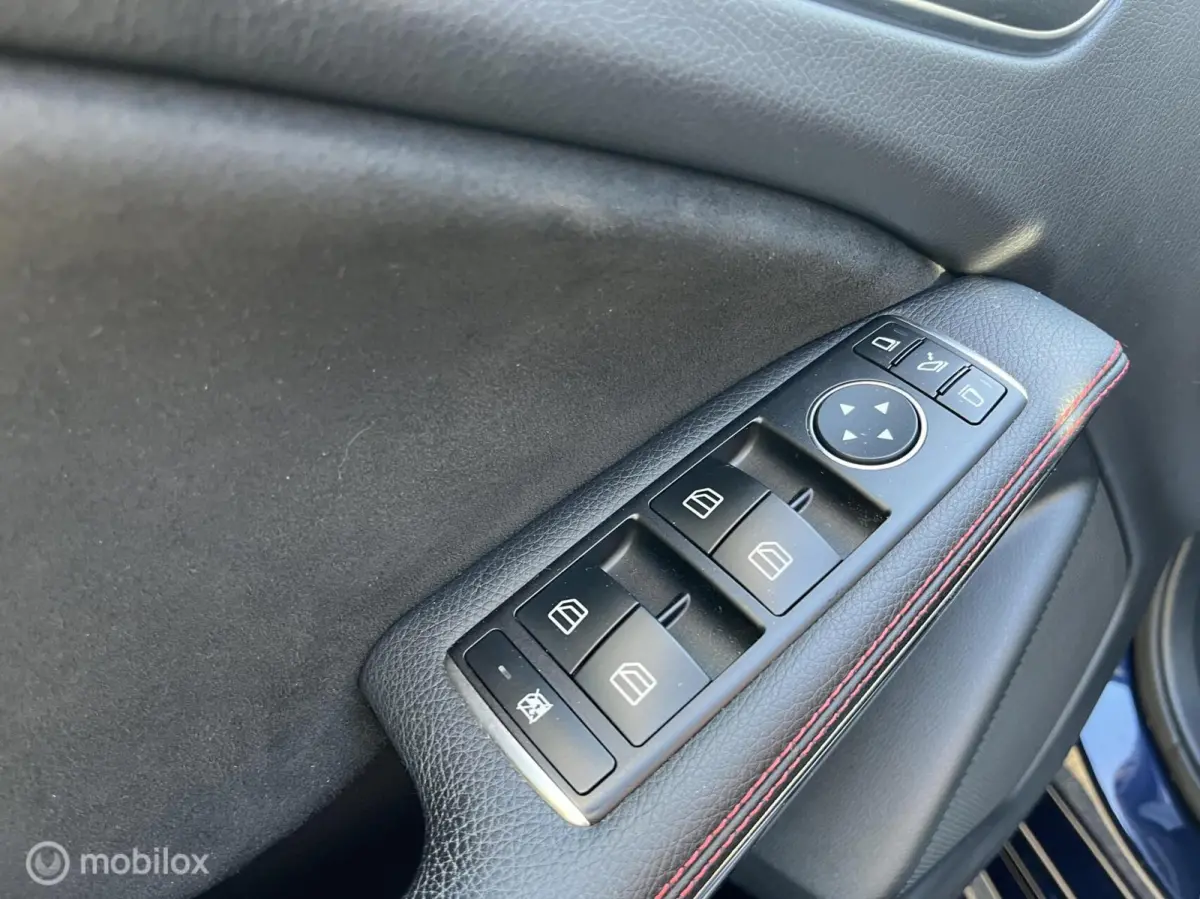 180 AMG Night Edition Pano,led,Carplay,camera