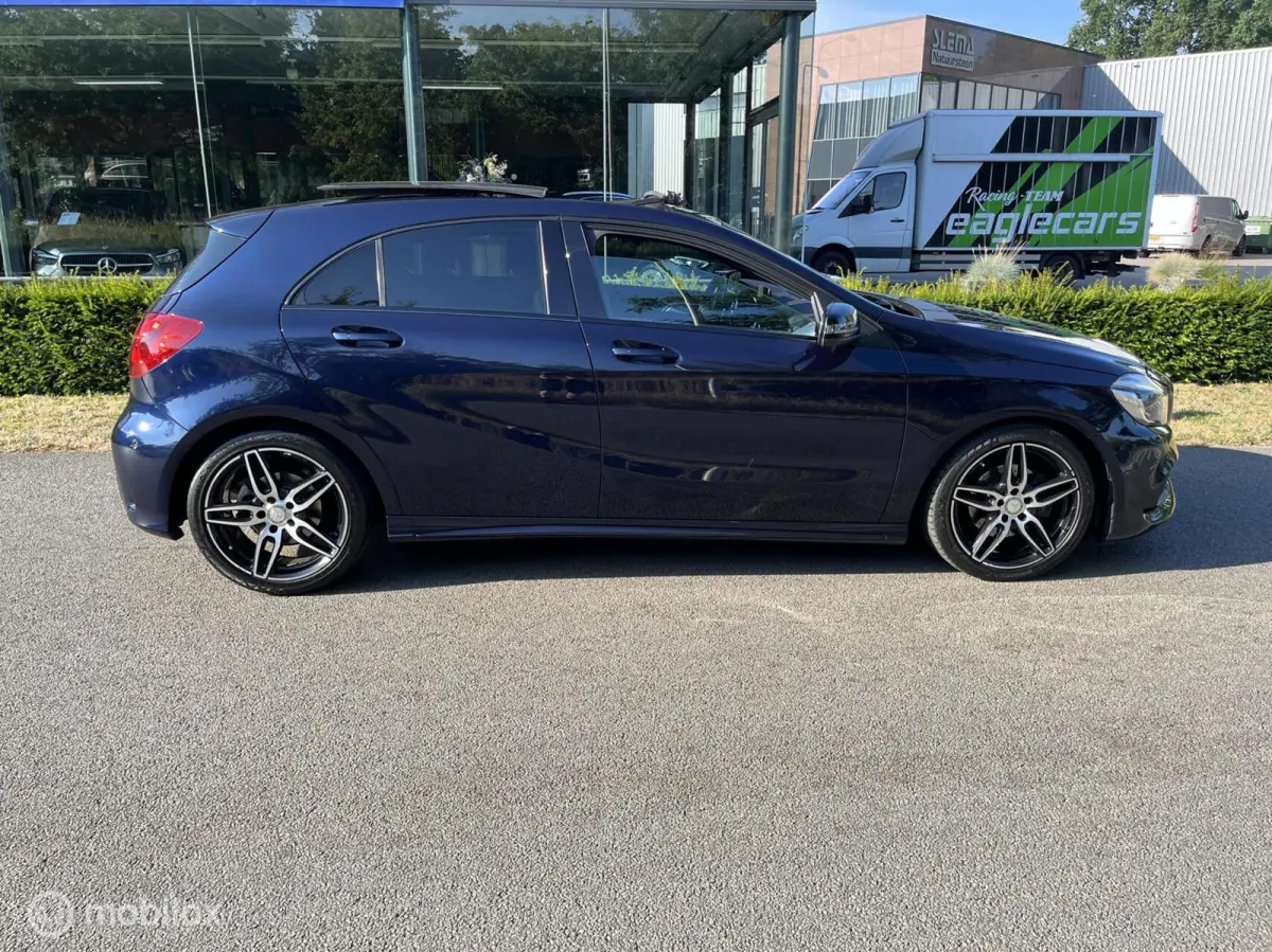 180 AMG Night Edition Pano,led,Carplay,camera