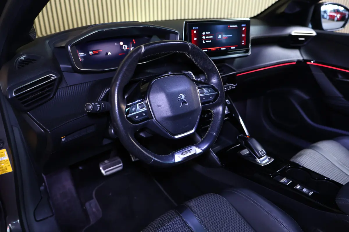 1.2 PureTech GT-Line AVM AUTOMAAAT PANO NAVI DRAADLS OPLADEN TOPSTAAT ! 2020