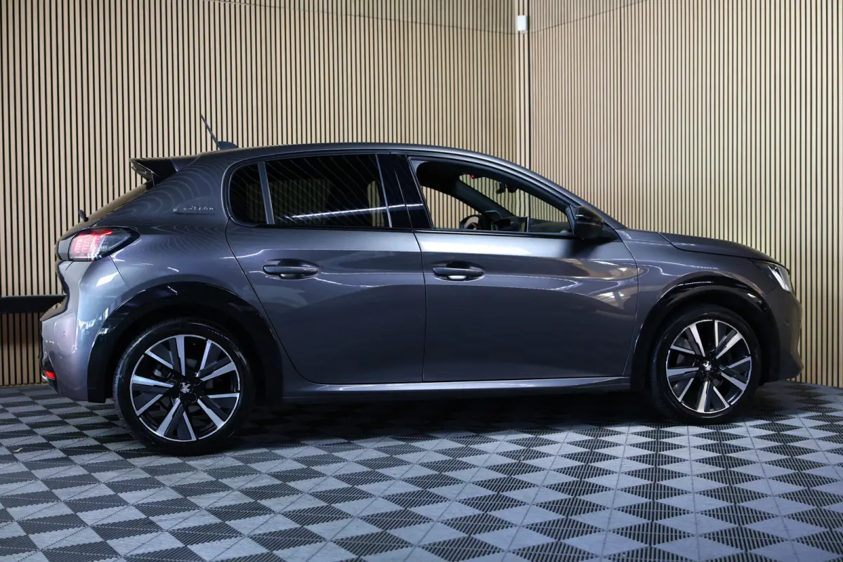 1.2 PureTech GT-Line AVM AUTOMAAAT PANO NAVI DRAADLS OPLADEN TOPSTAAT ! 2020