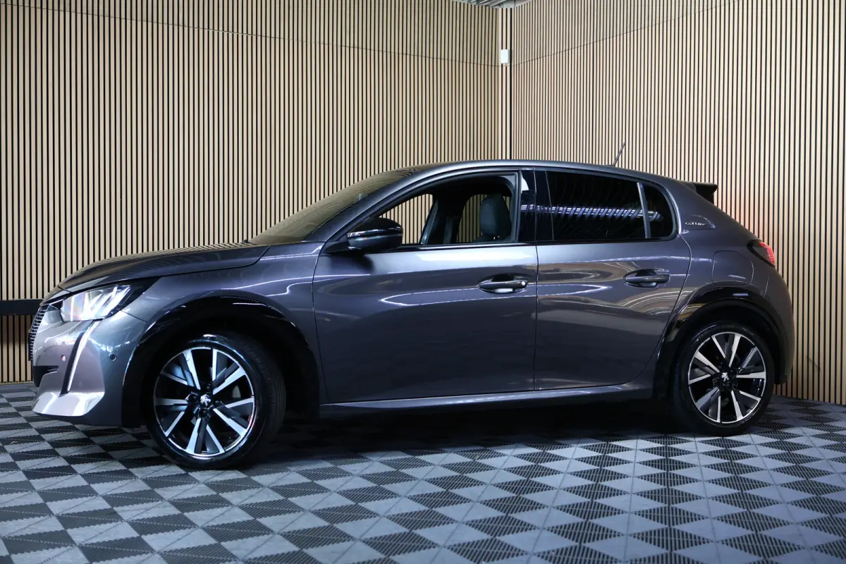 1.2 PureTech GT-Line AVM AUTOMAAAT PANO NAVI DRAADLS OPLADEN TOPSTAAT ! 2020