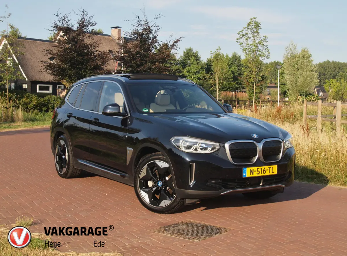 High Executive 80 kWh | Panoramadak | Head-Up Display | Harman Kardon | Sfeerverlichting | ACC | Apple Carplay |