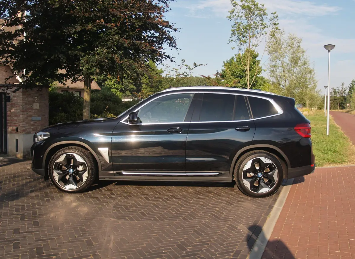 High Executive 80 kWh | Panoramadak | Head-Up Display | Harman Kardon | Sfeerverlichting | ACC | Apple Carplay |