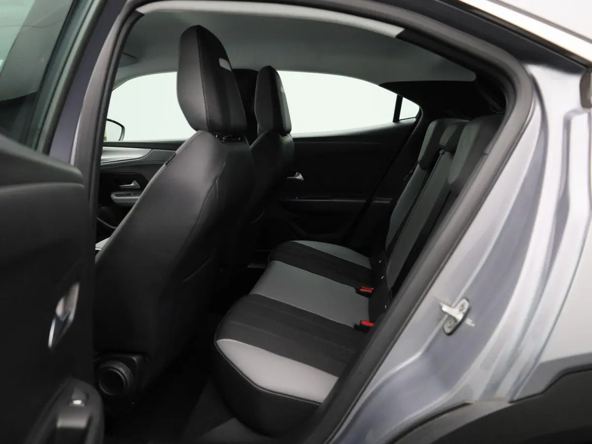 1.2 Turbo Elegance | CAMERA | NAVIGATIE | KLIMAATREGELING | CRUISE CONTROL |