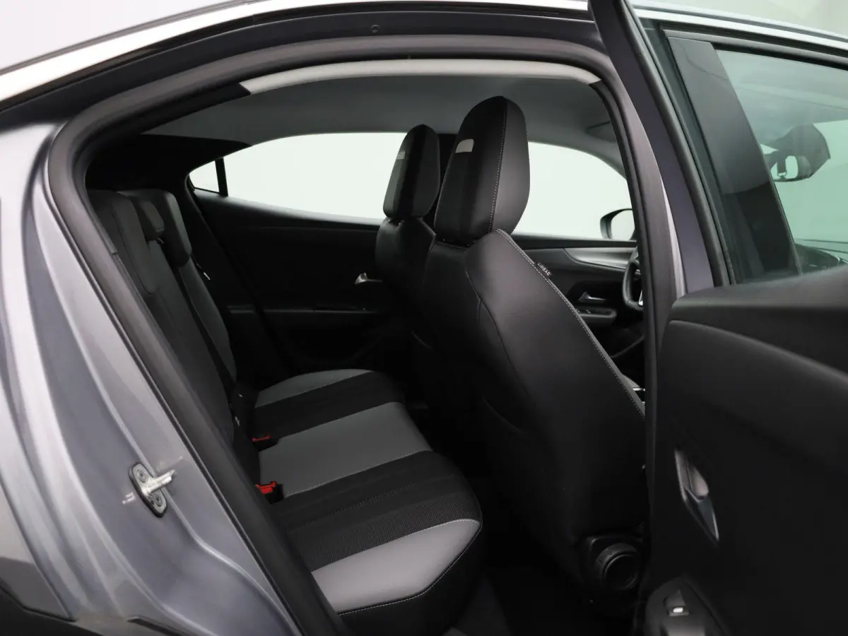 1.2 Turbo Elegance | CAMERA | NAVIGATIE | KLIMAATREGELING | CRUISE CONTROL |