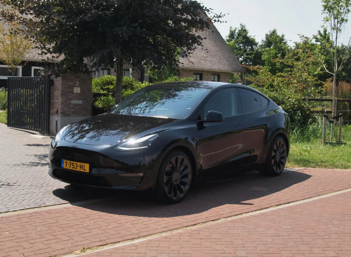 Performance AWD 75 kWh 450PK | SOH 92% | Panoramadak | Camera | Trekhaak | Full Self Driving Computer 3 |