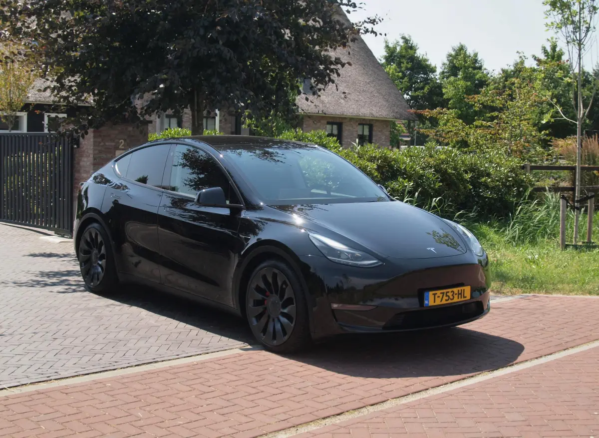 Performance AWD 75 kWh 450PK | SOH 92% | Panoramadak | Camera | Trekhaak | Full Self Driving Computer 3 |