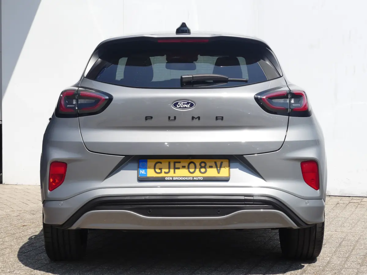1.0 EcoBoost ST-Line X | PANORAMADAK | ADAPTIVE CRUISE | DODEHOEKDETECTIE | CAMERA | 360 CAMERA | STOEL+STUUR+VOORRUITVERWARMING | PARKEERSENSOREN V+A | ELEKTRISCHE ACHERKLEP | NAVI | LMV 19
